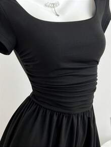 Elamini Women's Square Neck Casual Minimalist Romper, Spring/Summer - Black - View 4