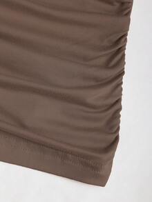 Sweetra Áo thun nữ dáng ôm, thiết kế retro kiểu Mỹ, vai bất đối xứng, phong cách thời trang cho mùa thu. - Rỉ Nâu - Xem 5