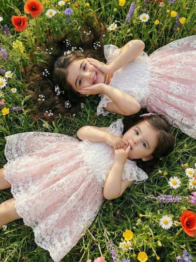 SHEIN Souflis Baby Girls' White Dreamy Mesh Sleeveless Dress, Minimalist Style, Suitable For Festivals, Elegant Outings, And Cozy Home Occasions, Spring/Summer Elegant Baby Dress Baby Vintage Dress Baby Girl Princess Dress Lace Baby Girl Dress