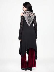 ROMWE Goth Top sin mangas con dobladillo asimétrico y diseño calado con corazón bordado y espinas, inspirado en el oscuro bosque prohibido - Negro - Ver 1