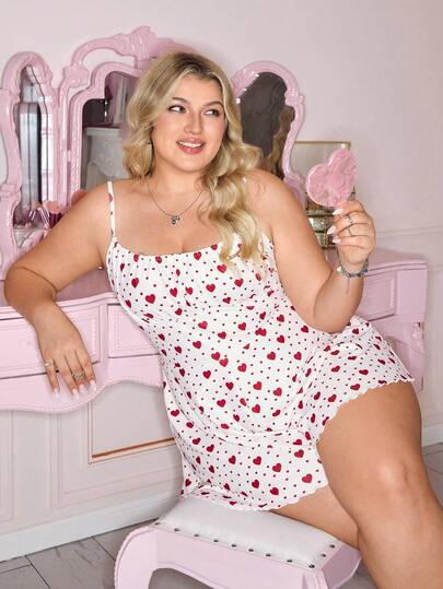 Slumberry CURVE 浪漫可爱爱心印花褶皱吊带宽松针织连体衣，舒适大码睡衣