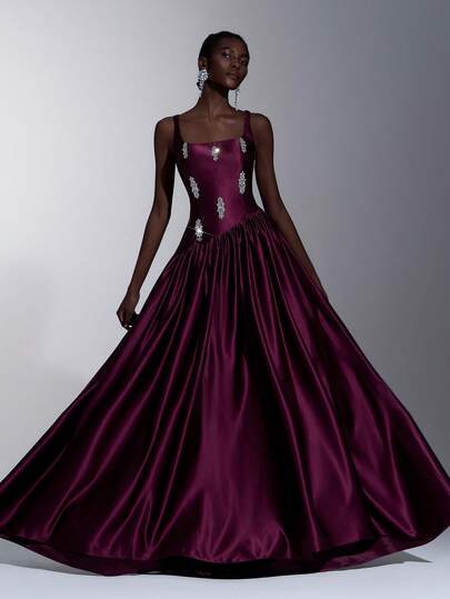 Elitara 优雅奢华的钻石花朵缎面褶皱长裙，适合婚礼、派对、度假、舞会、晚礼服等场合（重工装饰）