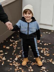 SHEIN Streecool Kids 4-7岁男童复古时尚休闲连帽拼接牛仔拉链外套和松紧腰拼接牛仔裤两件套，秋冬季 - 黑色 - 查看 1