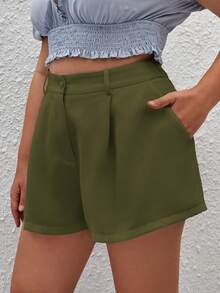 SHEIN Privé Plus Size Women's Solid Color Pleated Pocket Wide Leg Casual Shorts - Green - View 5
