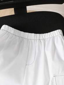 Coolqubz Bộ 2 món dành cho thiếu niên nam, gồm áo thun và quần short in hình chân dung phong cách vintage, dáng rộng thoải mái, phù hợp cho mặc hàng ngày và dạo phố. - Đen và trắng - Xem 3