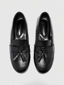 CUCCOO BIZCHIC Women's Minimalist Commuting Office Patent Leather Tassel Loafer Flat Shoes - Black - View 2