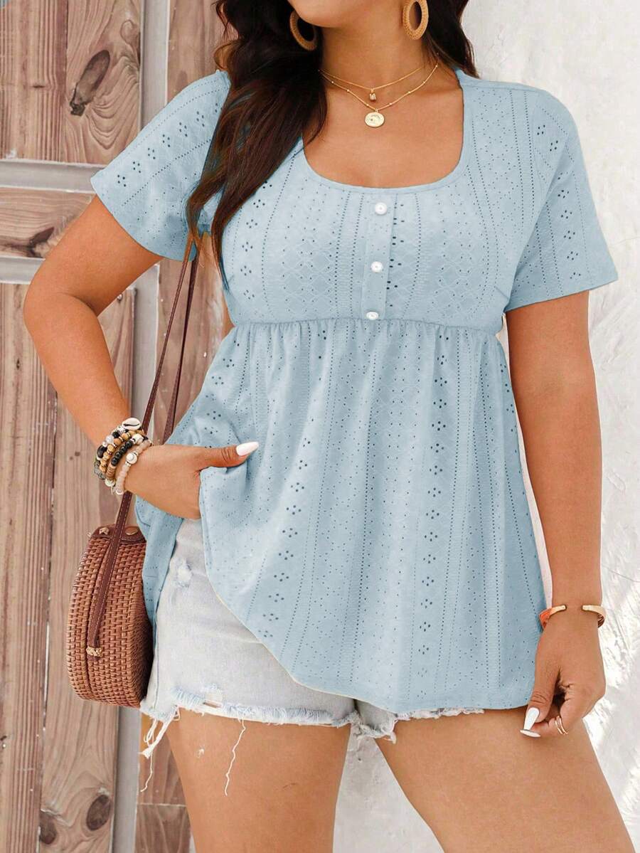 EMERY ROSE 大码优雅纯色镂空刺绣短袖T恤，夏季 - 藍色 - 查看 1