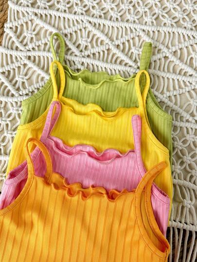 4件套可爱女婴夏季吊带T恤，适合春夏季节穿着。