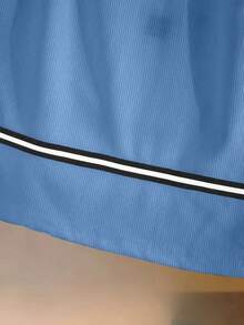 Franclia 黑色滚边露背无袖上衣，适合海滩度假、优雅场合、秋冬季节、国庆/新年等节日穿着，日常穿着时尚优雅，也适合办公室休闲穿着，百搭又时尚，是都市职业装的理想之选。 - 藍色 - 查看 3