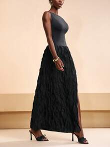 Zivah 2026 Spring/Summer Elegant New Arrival Sleeveless Backless Black Long Dress,Pleated Fabric Hem Evening Gown - Black - View 3