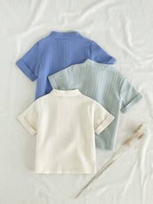 SHEIN Vintaside Kids 3件套幼儿男童纯色简约纽扣半开领衬衫，蓝色、杏色、绿色可选，梭织休闲柔软舒适短袖衬衫，适合日常穿着、旅行、聚会、春夏季节穿着。 - 彩色 - 查看 2