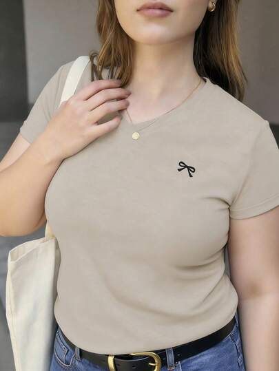 INAWLY Plus Size Women's Casual Everyday Commute Versatile Butterfly Print Short Sleeve T-Shirt