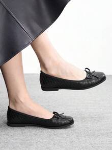 CUCCOO BIZCHIC Women's Casual Versatile Minimalist Bow Decor Flat Loafers For Christmas Valentine's Day - Black plaid - View 1