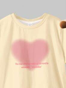 SHEIN Cream Cake Color, Cream Yellow & Cream Pink Houndstooth, Sweet Girl Gradient Heart Print, Young Girl Casual Minimalist Heart Graphic Short Sleeve Crew Neck Top And Shorts 2 Piece Set, Suitable For Spring/Summer Casual & Loungewear - Multicolor - View 5