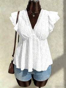 SHEIN LUNE CURVE 大码特色面料白色蕾丝边娃娃领修身短袖通勤法式优雅衬衫 - 白色 - 查看 1