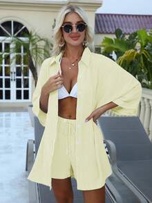 SHEIN Holidaya 春假海滩度假装扮：女士两件套黑白条纹七分袖衬衫和短裤，夏季海滩休闲罩衫 - 芥末黃 - 查看 3