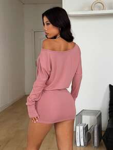 Coolane 女士秋季简约纯色不对称肩部修身针织连衣裙 - 珊瑚粉 - 查看 2