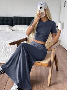 SHEIN EZwear 藏蓝色针织女式修身通勤套装 高挑两件套 端庄两件套 两件套 两件长裙套装 舒适两件套 长裙两件套 上衣和裙子套装 女式蓝色两件套 女式夏季套装 两件套 女式夏季套装 女式两件套 女式两件套休闲装 - 藏蓝色 - 查看 3