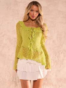 SHEIN Glamour Delicate French Style Mint Green Lace Ruffle Trim Lightweight Lace Fabric T-Shirt With Sheer Hazy Effect, Featuring Layered Ruffle Trim At Neckline, Hem And Cuffs, Plus Front Tie Detail, Sweet And Feminine Yet Slightly Sexy, Suitable For Casual Outings And Gatherings With Friends Lime Green Top Ruffled Top Primavera A Verano Lace Long Sleeve Top - Green - View 5