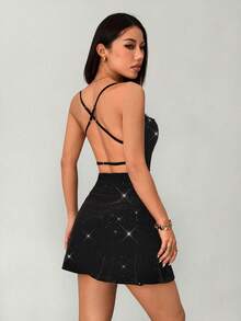 SHEIN PETITE 修身亮片丝绒露背收腰迷你连衣裙 - 黑色 - 查看 2