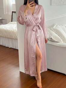 DAZY 女士缎面蕾丝拼接系带字母印花宽松长袖睡袍，秋冬款 - 粉色 - 查看 5