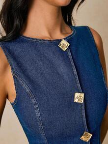 Poéselle 女士牛仔连衣裙，金属纽扣装饰，不规则门襟，褶裥设计，蓝色连衣裙，女士金属纽扣半门襟圆领无袖褶裥下摆时尚牛仔连衣裙，Y2K风格服装，街头服饰，女士牛仔套装，西式连衣裙，Y2K风格女装，生日女装，蓝色女装，西式连衣裙，西式女装，迷你连衣裙 - 中等水洗藍 - 查看 5