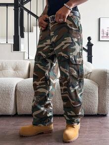 Manfinity Roghcode Jeans casuales de hombre con múltiples bolsillos, efecto desgastado y rasgado, en camuflaje - Multicolor - Ver 7