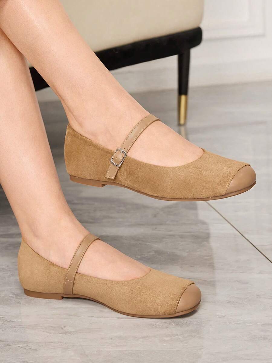 Sleekvia Women's Buckle Design Casual Versatile Flat Shoes - Khaki - View 1