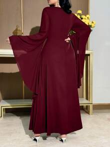 Modelyn 女士水钻装饰蕾丝拼接心形领口优雅长袖连衣裙 - 酒紅色 - 查看 2