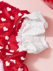 PETSIN 红色爱心印花宠物连衣裙，配白色蝴蝶结和翅膀褶边——可爱的情人节狗狗服装，适合小型犬和猫咪的夏季公主裙 - 紅色 - 查看 7