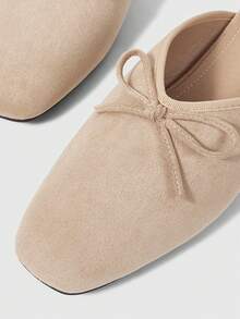 Sleekvia 女鞋 小方头平底杏色绒面革蝴蝶结女式穆勒鞋 女式平底鞋 通勤休闲半拖低帮穆勒鞋 女鞋 - 杏色 - 查看 8