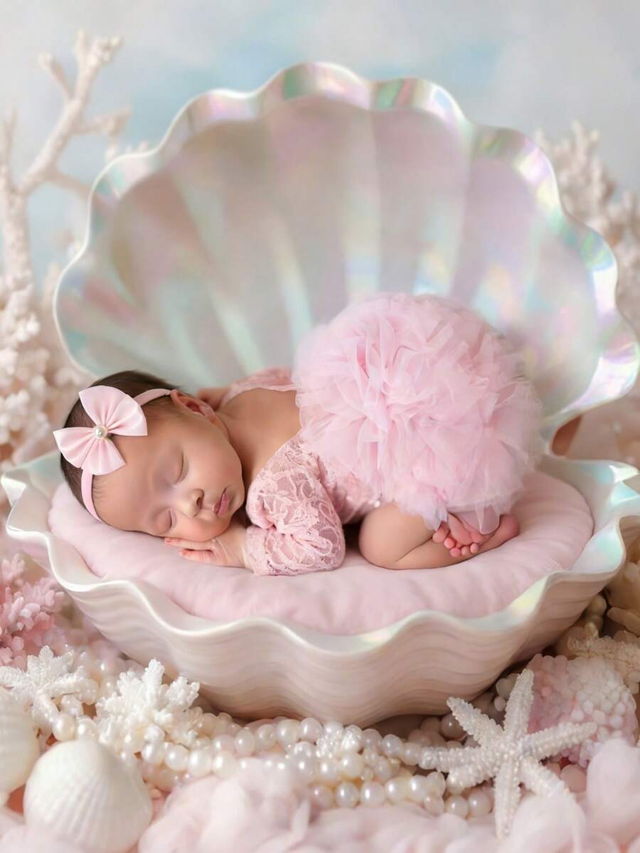 SHEIN 粉色新生儿摄影蕾丝连体衣，配蝴蝶结珍珠发带，女宝宝拍照道具，婴儿影棚拍摄服装 - 粉色 - 查看 1