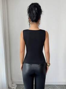 Elenzga Elegantes gestricktes Oberteil mit hoher Dehnbarkeit, mit modischem Rüschenkragen, glänzenden Silberfolie-Akzenten und plissierter Taille. Vielseitiges neues Damen-Tanktop, perfekt für Partys, Zusammenkünfte, Neujahr, Valentinstag und romantische Dates. - Schwarz - Übersicht 2