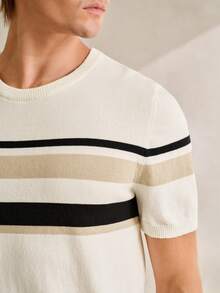 Manfinity CityGents 男士圆领短袖纯色拼布休闲针织上衣 - 白色 - 查看 2