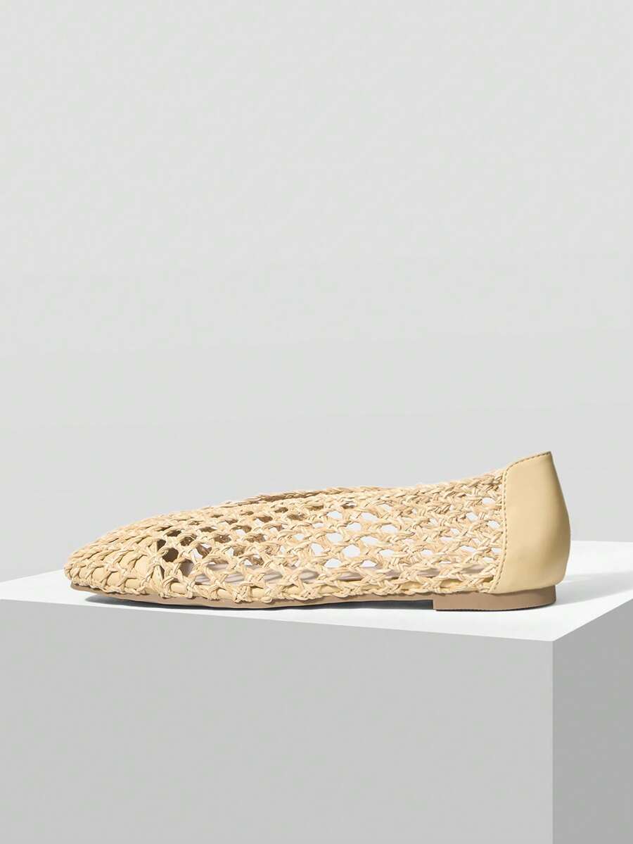 MOTF WOMEN HOLLOW OUT PU LEATHER FLATS - Beige - View 2