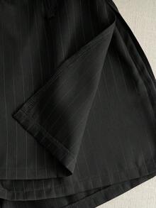 SHEIN Franclia Maillard 条纹修身短裙，开衩设计，女士短裙 - 黑與白 - 查看 6