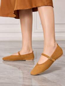 Sleekvia Women's Fashion Round Toe Brown Buckle Strap Flat Shoes, Comfortable For Daily Commute, Party, Shopping, Vacation - Brown - View 3