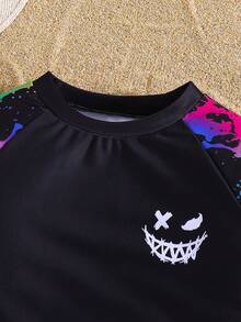 SHEIN Conjunto de tankini de 2 piezas con diseño fosforescente de videojuegos para niño preadolescente, informal y ajustado, adecuado para primavera/verano, vacaciones en la playa - Multicolor - Ver 7