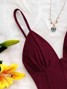 Soleia Áo hai dây không tay cổ chữ V màu đỏ gợi cảm, chất liệu dệt kim, kiểu dây chéo, hở lưng, thích hợp cho hẹn hò, phong cách Bohemian, Boho, đi nghỉ mát, mùa thu, trang phục nữ, vintage, lễ hội. - Màu Đỏ Sâu - Xem 4