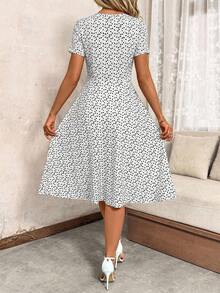 SHEIN Clasi Plus Size Women Allover Print Short Sleeve Single-Breasted Casual Dress - White - View 2