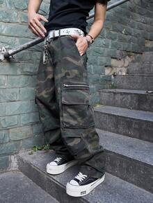 Manfinity Hypemode Men's Casual Streetwear Multi-Pocket Camouflage Denim Jeans - Army Green - View 4