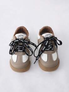 SUMWON Kids Sneakers With Colorblock Design And Custom Shoelaces For Casual Everyday Wear And Comfortable Walking Vacation - Brown - View 3