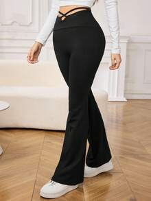 Modelyn Quần legging nữ màu trơn, cạp chéo, dáng xòe thoải mái. - màu đen - Xem 5