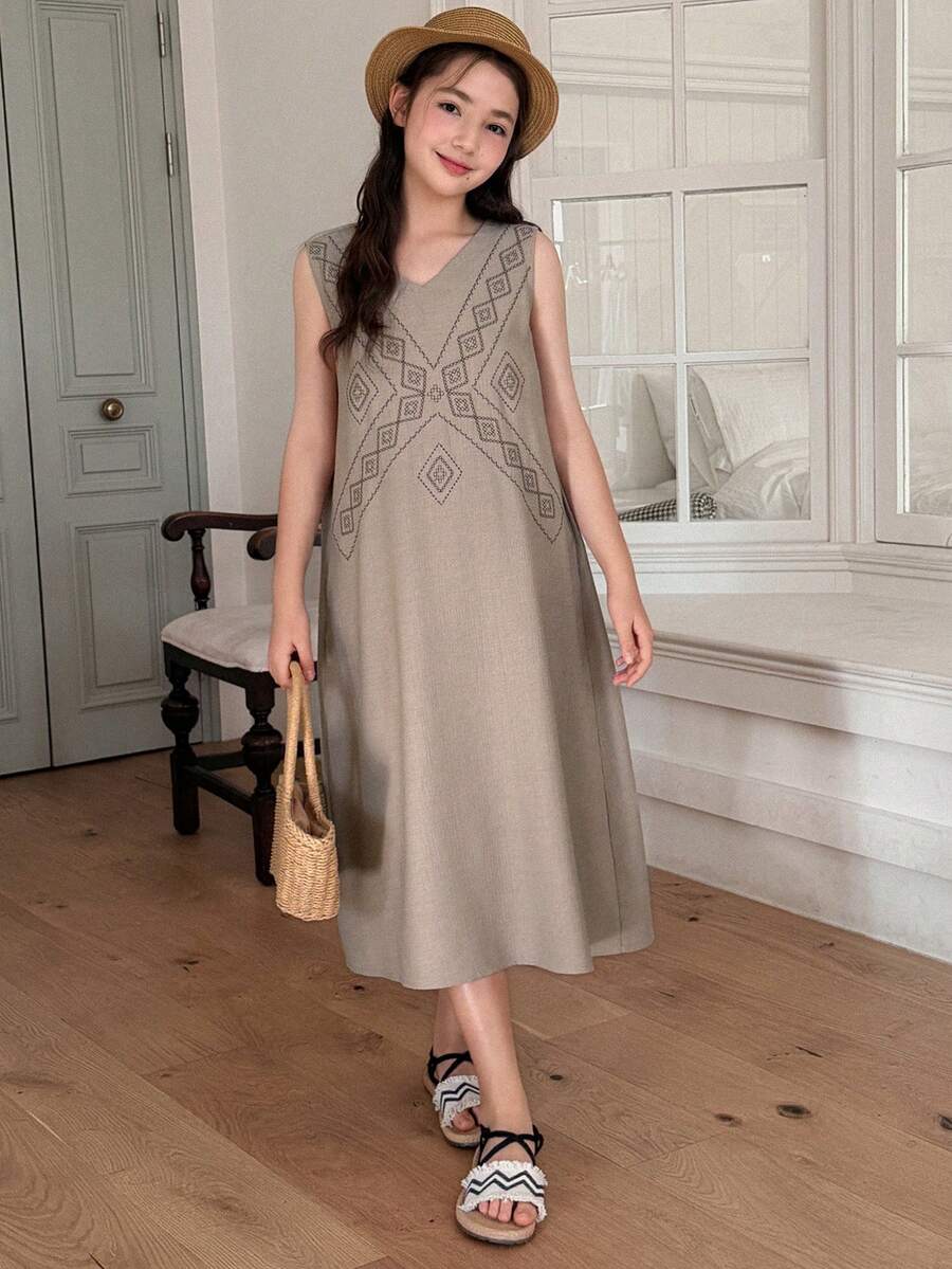 DAZY Tween Girls' Geometric Pattern V-Neck Sleeveless Casual Loose Dress - Camel - View 1
