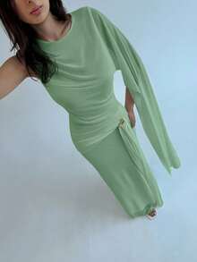 Aloruh Women's Solid Color Pleated Asymmetric Collar Elegant Dress - Green - View 4