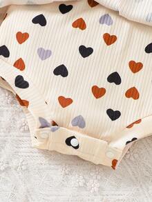 SHEIN 女宝宝夏季休闲度假日常穿着全身爱心印花蝴蝶结装饰吊带连衣裙和发带套装 - 卡其色 - 查看 4