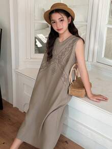 DAZY 少女几何图案V领无袖休闲宽松连衣裙 - 駝色 - 查看 7