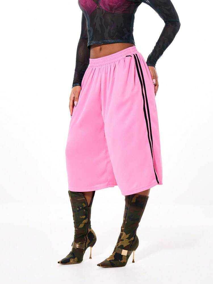 SUMWON WOMEN Mesh Side Stripe Wide Leg Shorts With Black Detailing