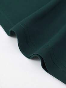 Manfinity Homme 男士印花圆领短袖休闲T恤 - 墨綠色 - 查看 3