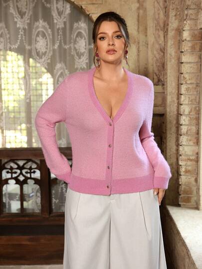 VOLUPTÉ CURVE Plusstorlek Elegant ullblandning V-ringad Nedsänkt axel Långärmad Ribbad midja Kristallknappar Utsmyckad Mjuk Fluffig Stretchig Smal Stickad Textur Kort Kofta För Damer, Casual, Arbete, Dejt, Fest, Semester, Mångsidig